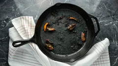 Como evitar que a comida pegue na frigideira com truques simples que resultam