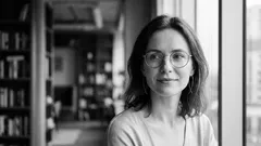 Como lidar com a solidão sem deixar de morar sozinha por escolha