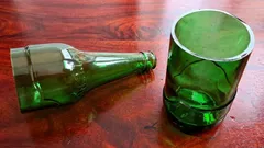 Como cortar garrafa de vidro em casa sem partir tudo: 3 métodos que resultam